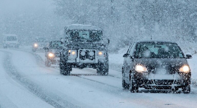 Read more about the article Mi a különbség a téli és nyári gumi között?