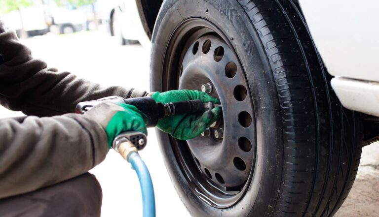 Read more about the article Néhány kérdés megválaszolása a nyári gumival kapcsolatban